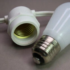 E26 330' Heavy Duty Commercial Grade Cord, White Wire -Christmas Light Store IMG 0217