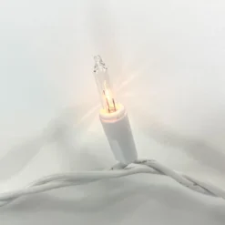 150-bulb Clear Glass Icicle Lights, White Wire -Christmas Light Store clear glass icicle light white wire closeup