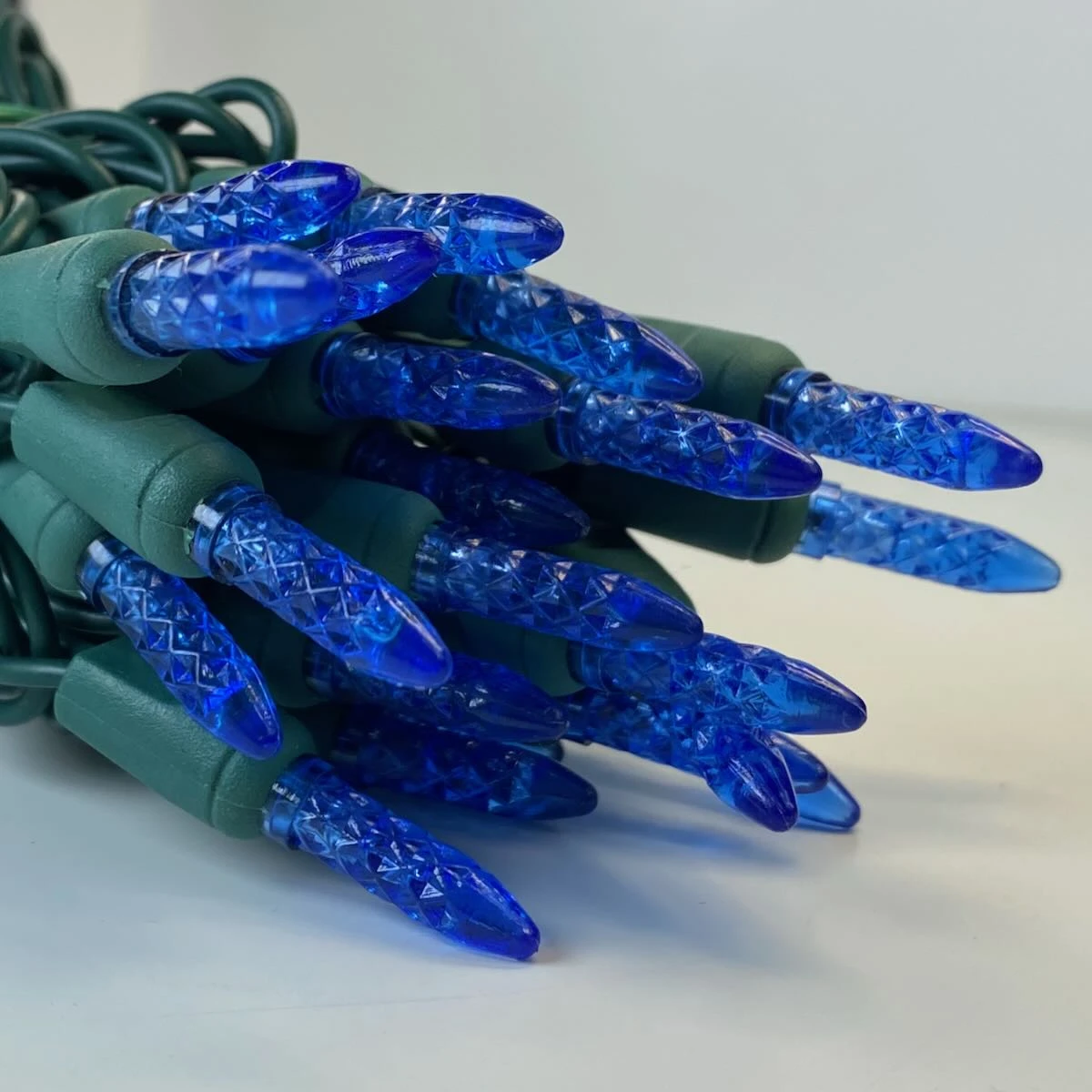 50-light M5 Blue LED Christmas Lights, 4" Spacing Green Wire Wire 4 50-light M5 Blue LED Christmas Lights, 4" Spacing Green Wire Wire - Image 4