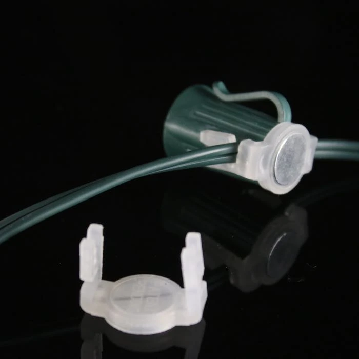 100 Magnetic Christmas Light Clips For Both C7 And C9 Cords SPT-2 4 100 Magnetic Christmas Light Clips For Both C7 And C9 Cords SPT-2 - Image 4