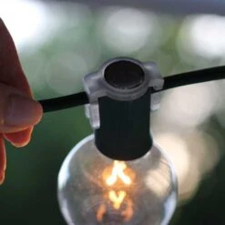 500 Magnetic Christmas Light Clips For Both C7 And C9 Cords SPT-2 -Christmas Light Store magnetic clips installed 1 f37e9278 5324 4dec a6ac 118781f770f1