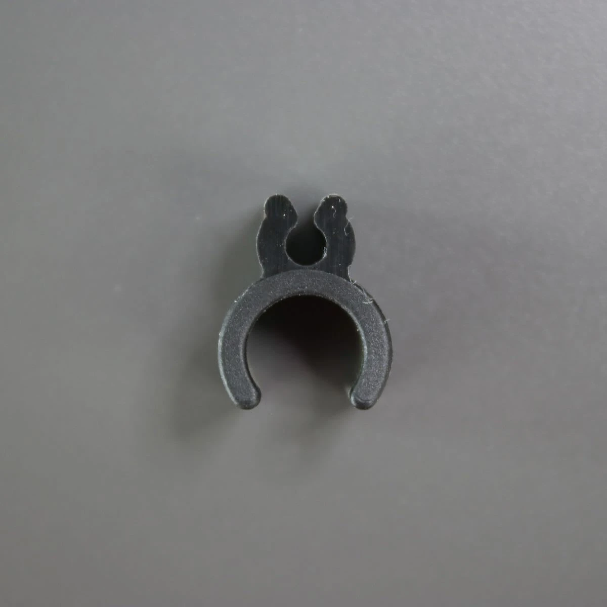 5000 1/8" Sculpture Clips, Black 1 5000 1/8" Sculpture Clips, Black