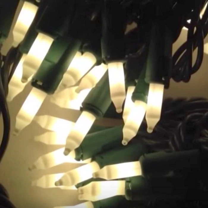 Chasing Opaque White Mini Lights, 140 Lights, Single Plug 5 Chasing Opaque White Mini Lights, 140 Lights, Single Plug - Image 5