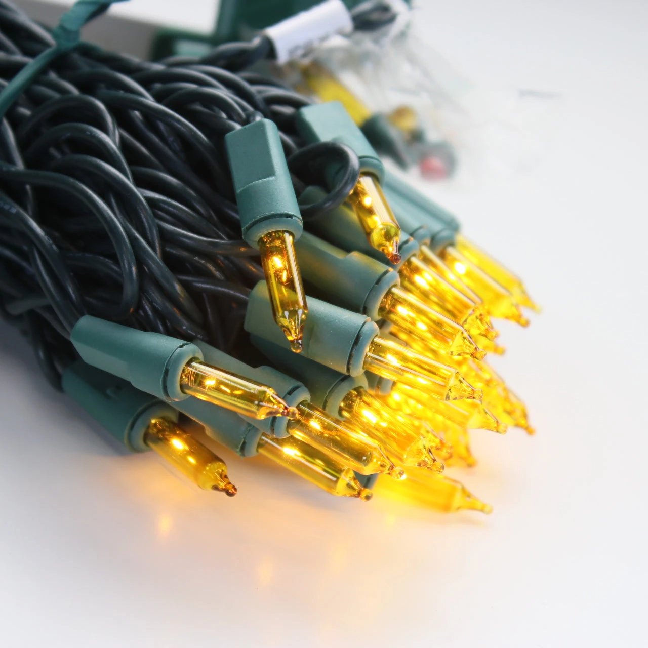 100-bulb Yellow Mini Lights, 6" Spacing, Green Wire 4 100-bulb Yellow Mini Lights, 6" Spacing, Green Wire - Image 4